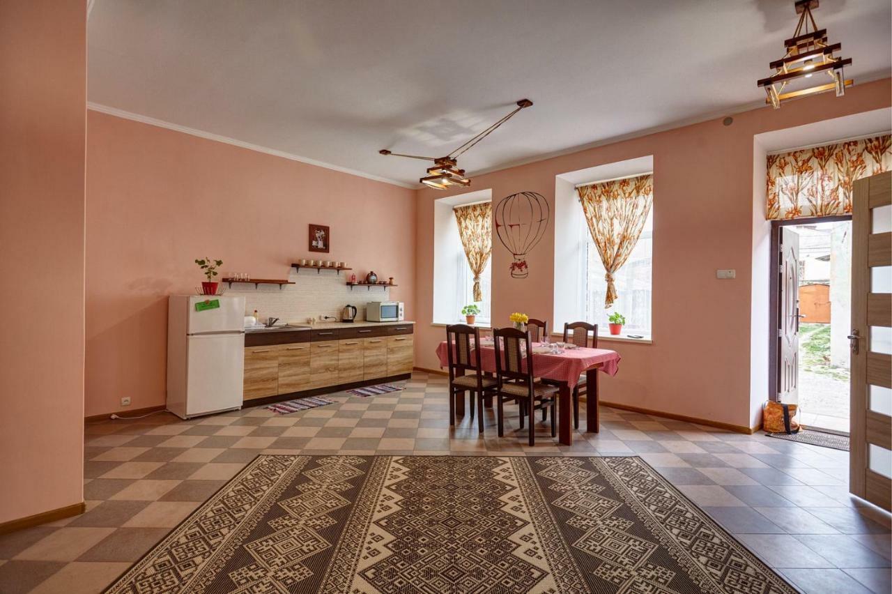 Sweet Home Каменец-Подольский Экстерьер фото
